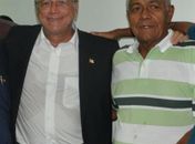Prefeito Eraldo ao lado de Téo Vilela, durante Feira dos Municípios