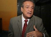 Ronaldo Lessa tenta evitar implosão do grupo de oposição 