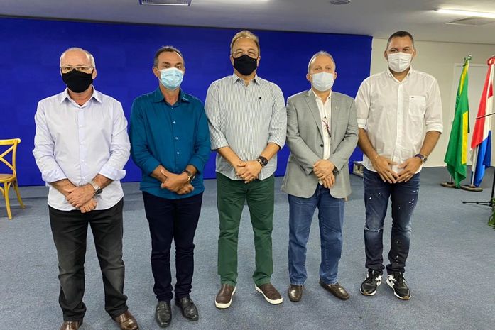 Deputado Galba Novaes prestigia lançamento de programa que vai garantir água e saneamento para os municípios