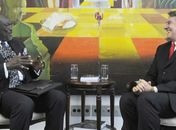 Collor e embaixador de Gana