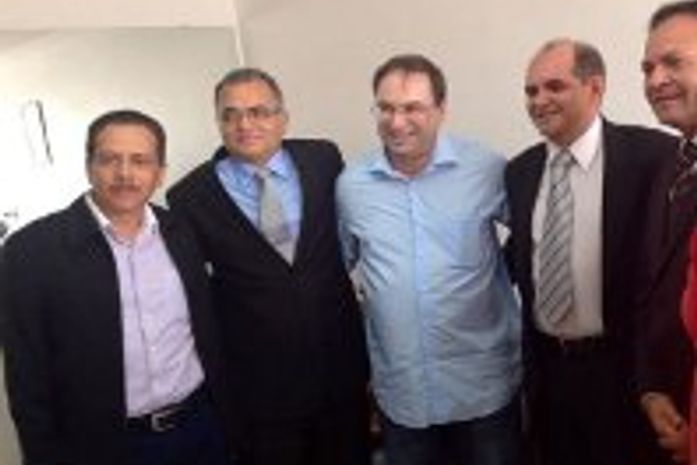 Luciano com os vereadores de Delmiro Gouveia