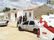 Acusado de provocar queimadura na filha foge após trocar tiros com a polícia