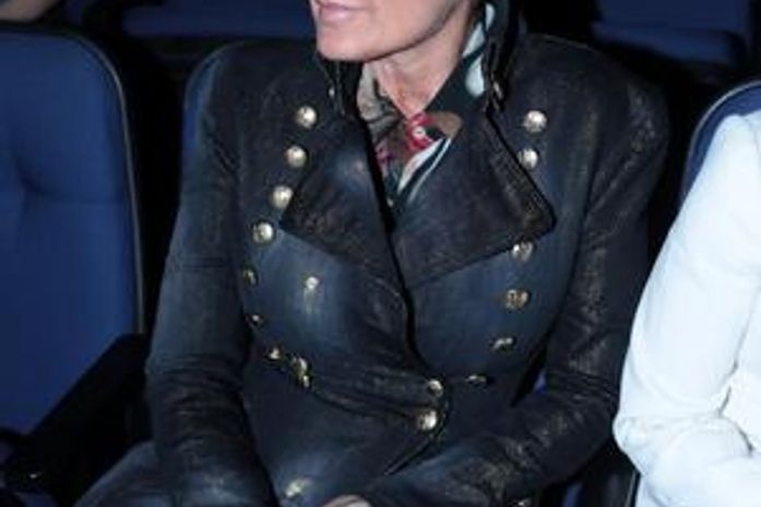 Mãe de Xuxa deixará hospital para se tratar em casa