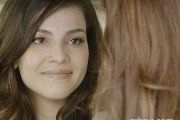 'Em Família': "sempre te procurei", diz Marina para Clara