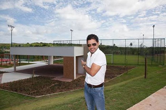 Zezé Di Camargo lança condomínio em Natal, no Rio Grande do Norte