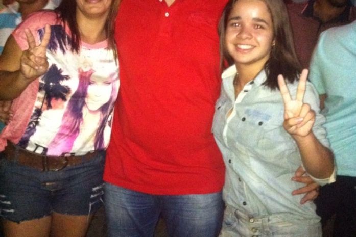 Eleitoras comemoram nas redes sociais os retorno do prefeito ao cargo