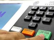 Candidatos ao governo e senado de Alagoas gastaram mais do que arrecadam