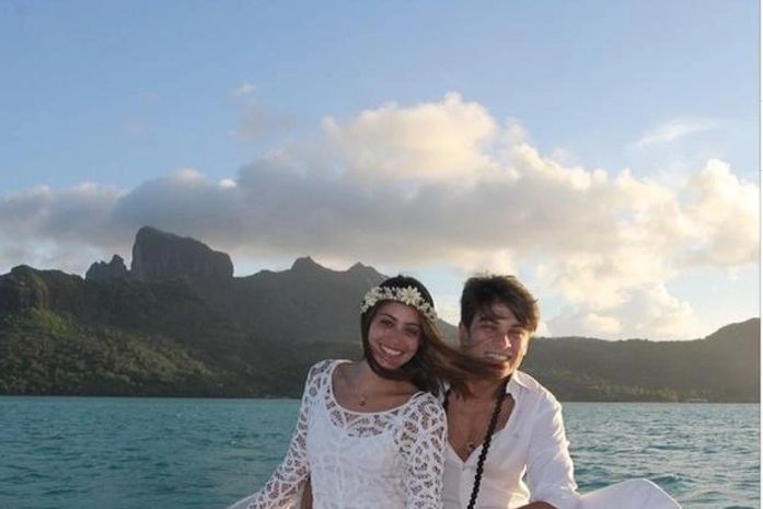 Em lua de mel, Carol Castro publica fotos em Bora Bora com o marido