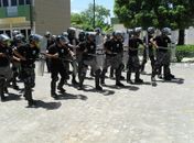 Polícia está no encalço de dois fugitivos do sistema prisional