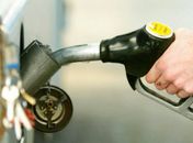 Preços de gasolina, gás e telefone ficam estáveis este ano, diz Copom