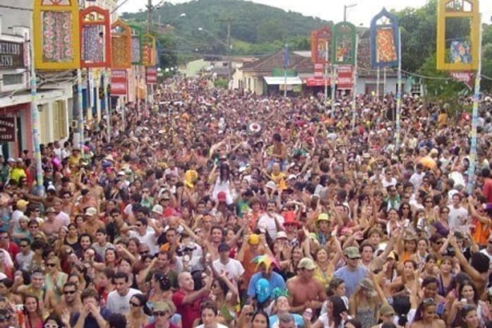 Prefeitura de São Miguel dos Campos realiza “ressaca de Carnaval” com Julinho Porradão