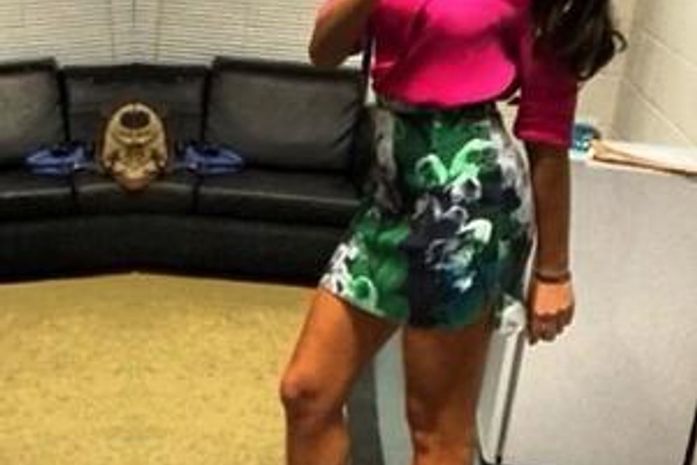 Tímida, Marquezine fala sobre Neymar Jr.: "é complicado"