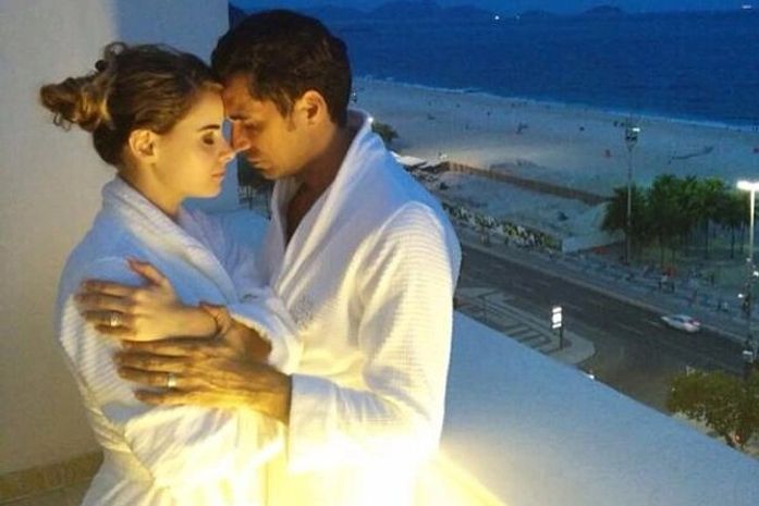 Latino posta foto da lua de mel com Rayanne: "partiu Dubai"
