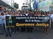 Familiares e amigos de Daniel Houly fazem caminhada em Arapiraca pedindo Justiça 