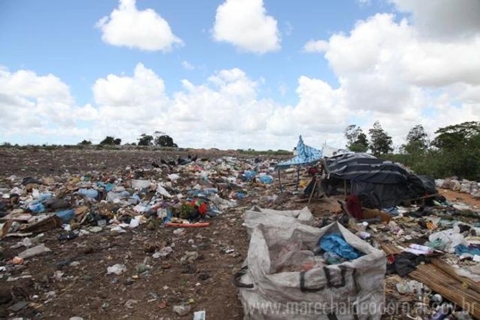 Atual depósito de lixo do município