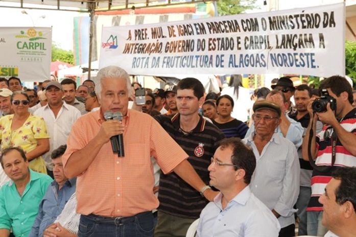 José Thomaz Nonô (DEM) esteve no município para lançar a Rota da Fruticultura de Alagoas