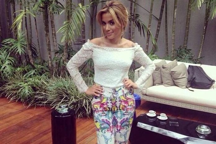 Anitta mostra novo nariz no 'Fantástico': ficou bonito