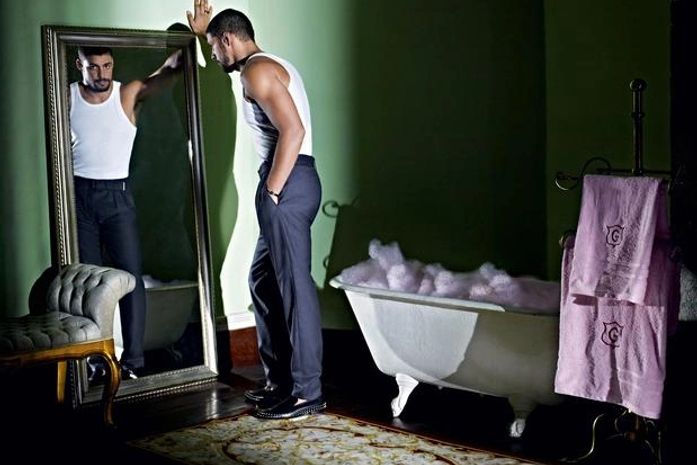 "Eu não tô apaixonado faz tempo", diz Cauã Reymond