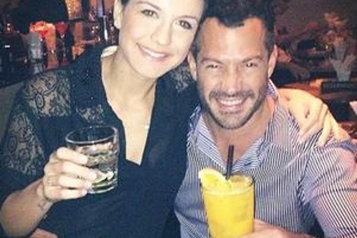 Grávida, Kyra Gracie aproveita sábado com Malvino Salvador