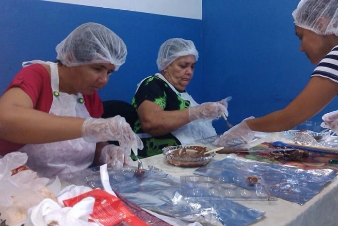 CAPS de Anadia realiza oficina de ovos de páscoa e chocolates