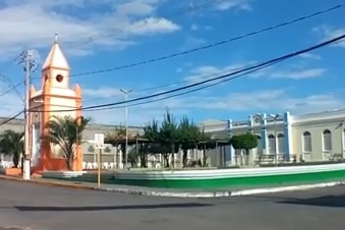 Praça Dr. Adelson Isaac de Miranda