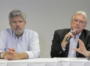 Eduardo Tavares renunciou a candidatura e e Teotonio Vilela Filho tem problemas para escolhe de substituto