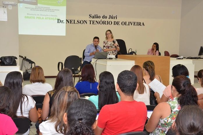 Enfermeiros e agentes de saúde são capacitados para o sistema e-SUS AB