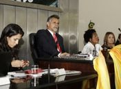 Inclusão da educação anti-racista e debatida em plenário da ALE