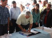 Governador assina ordem de serviço para ligação entre Olho D’água Grande e a BR-101