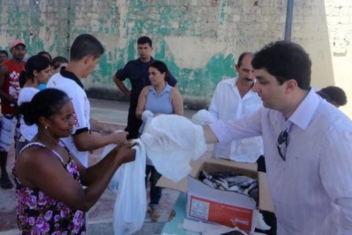 Prefeitura de Maragogi entrega 13 toneladas de peixe para Semana Santa