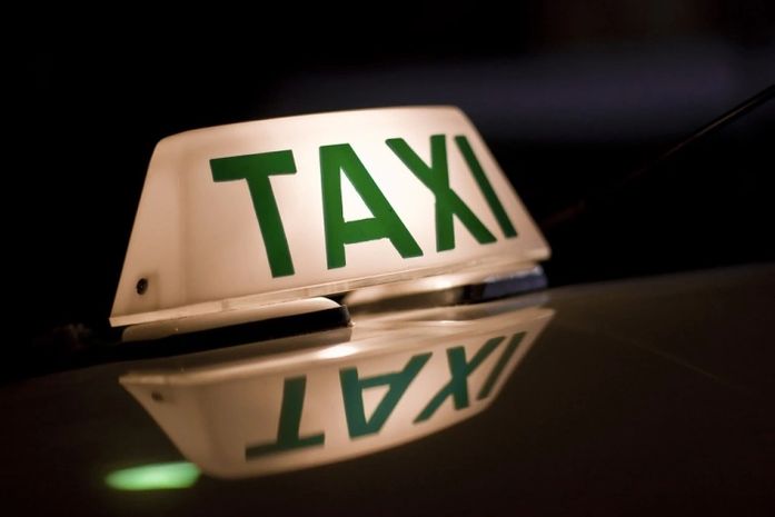 Taxi