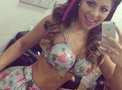 Namorada de Thammy Miranda posta foto nua no Instagram