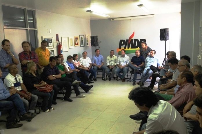 Reunião do PMDB hoje pela manhã com Renan Calheiros e Renan Filho