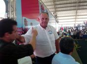 Carimbão em encontro da Frente de Oposição, em Penedo