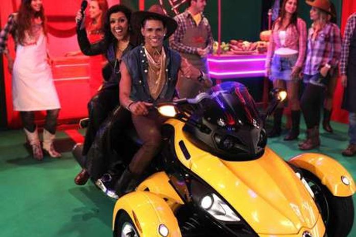 IML: dançarino morreu por causa de 'ferimento transfixante'