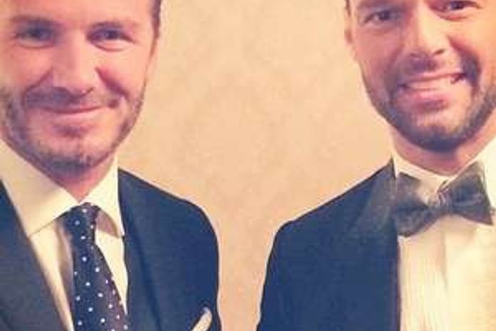 Ricky Martin posa com David Beckham na China