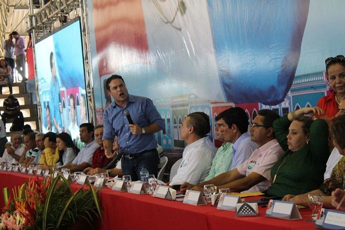 PMDB pode apresentar chapa “puro sangue” com Renan Filho e Luciano Barbosa