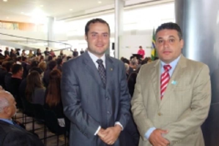 Renan Filho em Brasilia atras de emenda com prefeito James