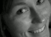 Courtney Sanford, de 32 anos, tinha o costume de fazer fotos ao volante