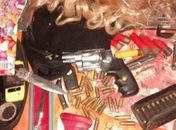 Polícia descobre paiol em residência na parte alta de Maceió