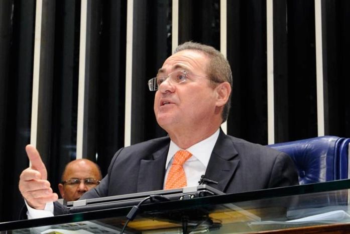 Renan promete rapidez na votação das cotas para negros no serviço público