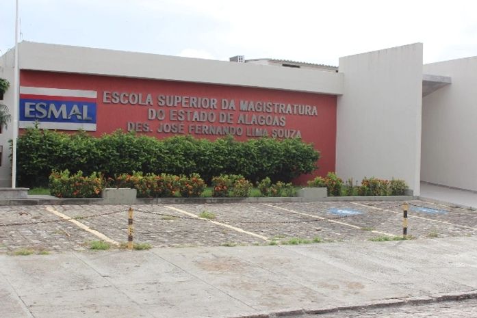 ESMAL - ESCOLA SUPERIOR DA MAGISTRATURA DO ESTADO DE ALAGOAS