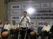 Aécio Neves defende mudança para o país e ajuda para Alagoas 