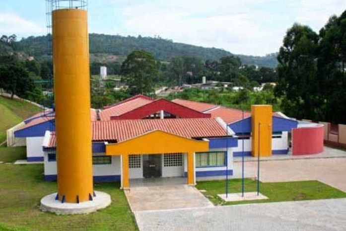 Prefeito Zezeco assina ordem de serviço e dá inicio a construção da creche modelo na Barra de São Miguel