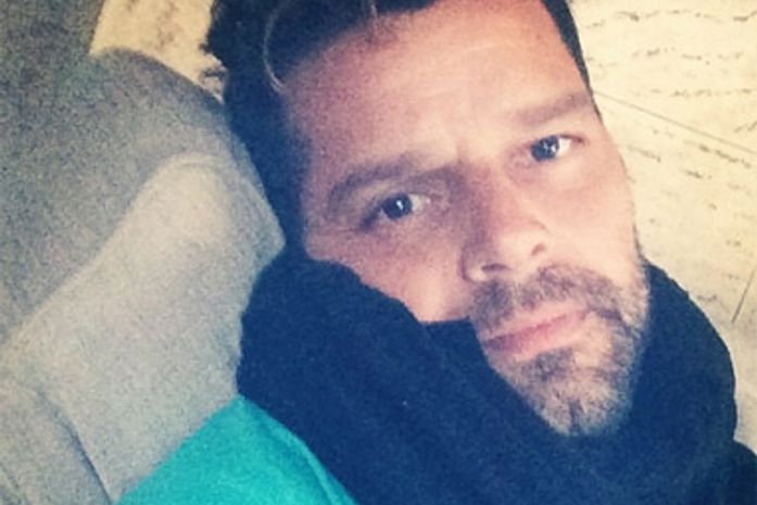 Solteiro, Ricky Martin se sente sozinho antes de dormir
