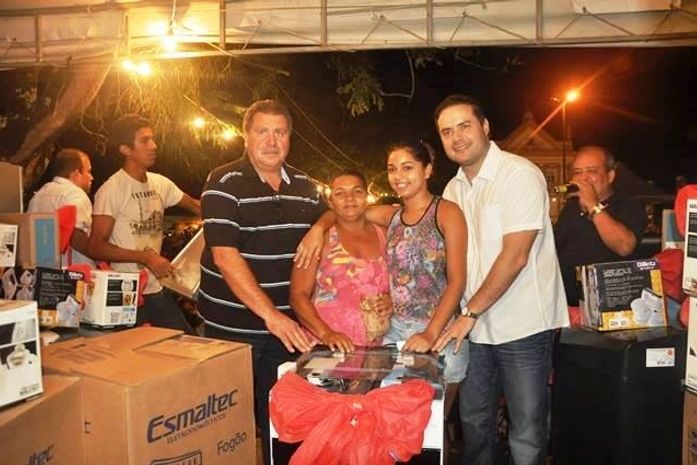 Prefeito Remi e deputado Renan Filho participaram da entrega dos prêmios