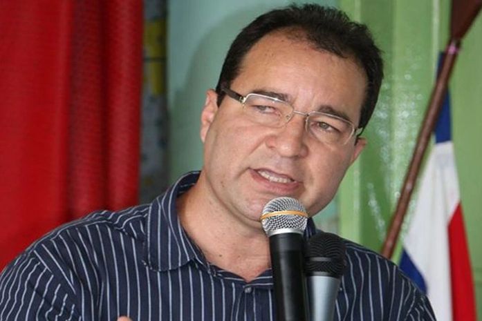 Pastor acusa prefeito Oliveiro Piancó de ameaça e registra Boletim de Ocorrência