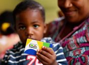 Caixa paga Bolsa Família a beneficiários com NIS de final 3 hoje