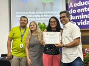 Mais de 60 professores de São Miguel dos Campos recebem certificados de pós-graduação