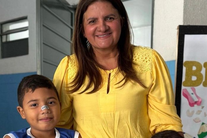 Prefeita Ziane Costa visita escola e acompanha de perto a qualidade da merenda escolar